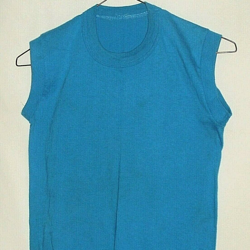 COMPETITION ATHLETIC WEAR kid's sleeveless t-shirt Chest=30"